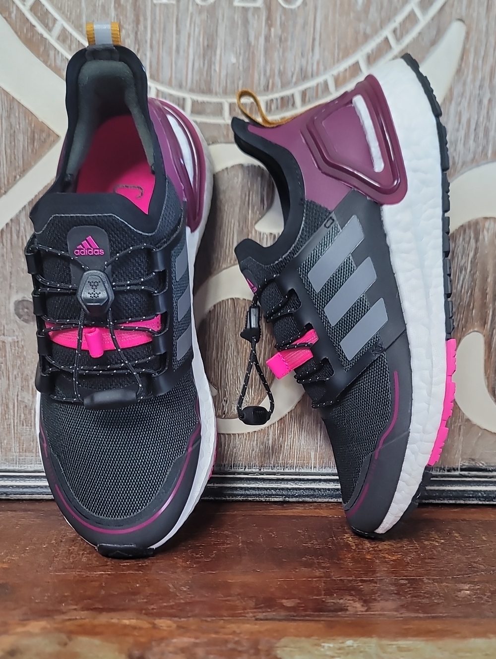 Adidas Ultraboost Winter.RDY 'Power Berry Core Black' Wmns 6 (Like New) (Read)